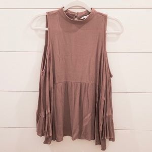 American eagle cold shoulder top, size medium